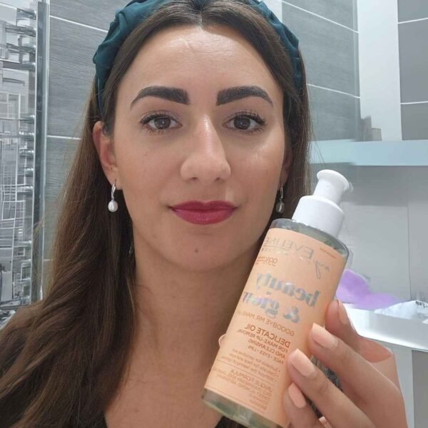 Eveline Beauty & Glow Delicate Cleansing Oil and Make-Up Remover Goodbye Mr. Make-up 145ml - Image 3